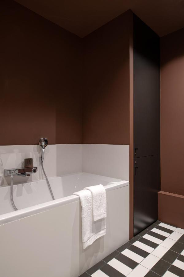 Mihotel Plat Лион Экстерьер фото